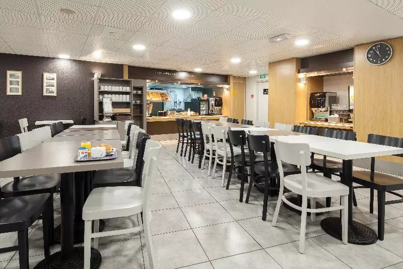 B&b Hotel Paris Porte De La Villette