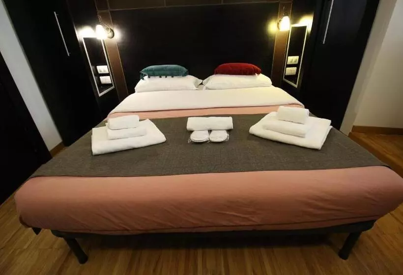 تختخواب و صبحانه Guest House Della Valle Roma