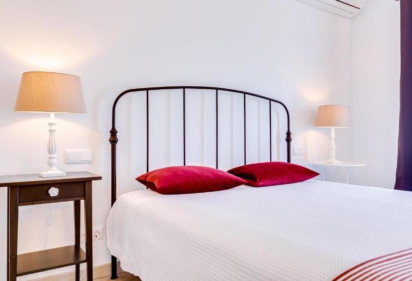 Quinta Almargem Lusitano Farm House