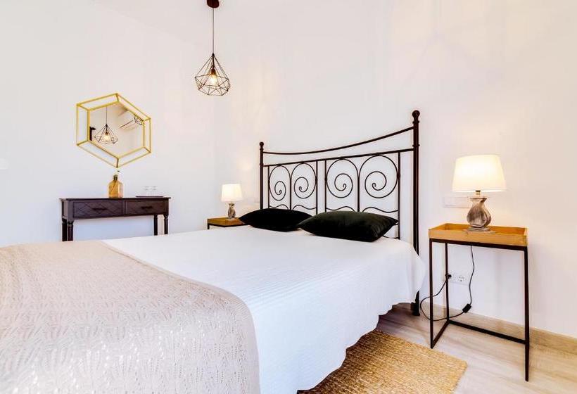 Quinta Almargem Lusitano Farm House