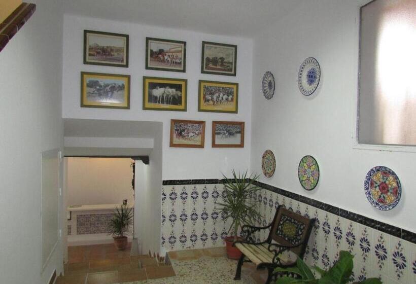 客栈  El Manantial