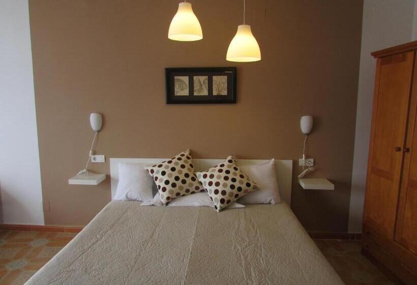 客栈  El Manantial