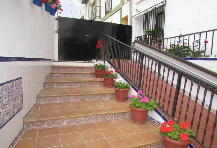 客栈  El Manantial