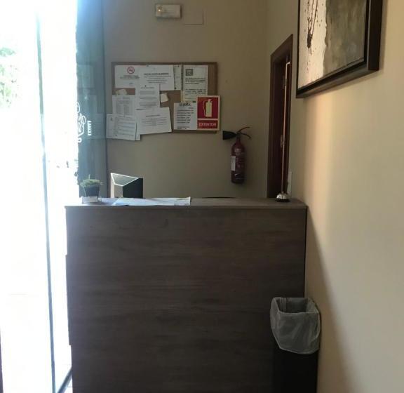 Hostal Puerta Carmona