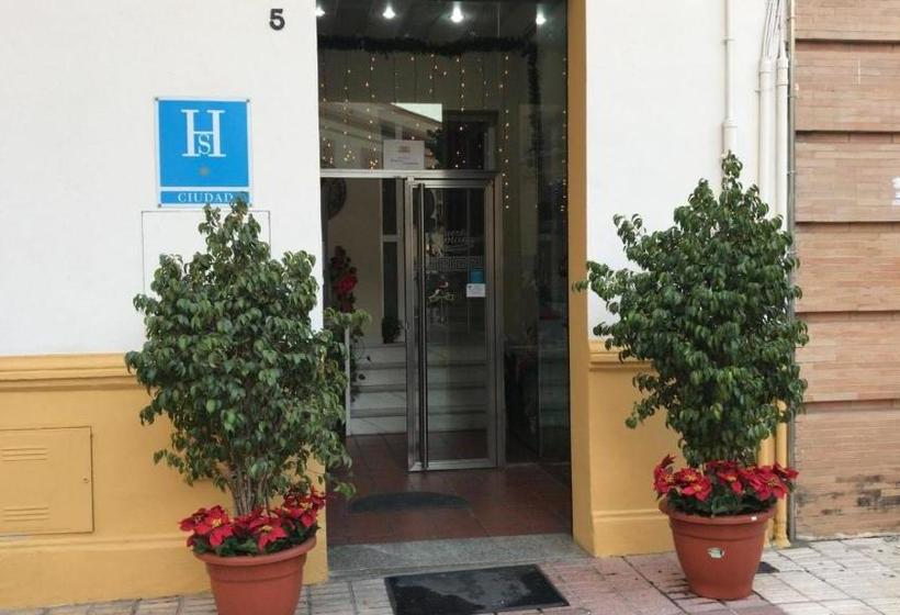 Hostal Puerta Carmona