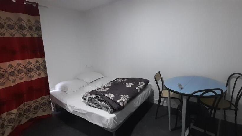 ホテル Des Andelys