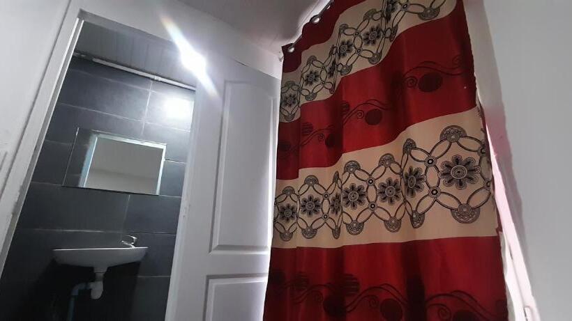 ホテル Des Andelys