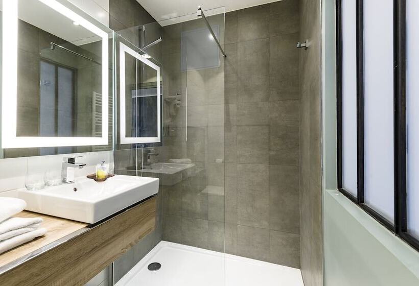 בית מלון כפרי Grand Hôtel Clichy Paris