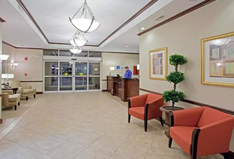 فندق Holiday Inn Express & Suites Buffalo By Ihg