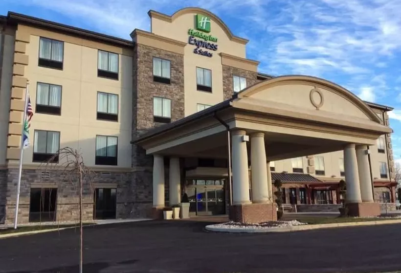 هتل Holiday Inn Express & Suites Butler, An Ihg