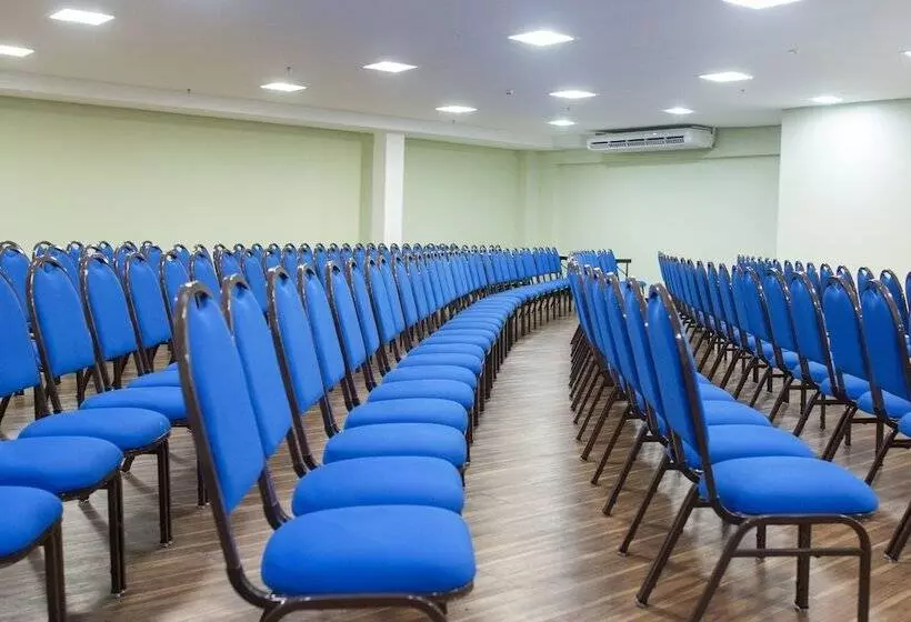 فندق Intercity Manaus