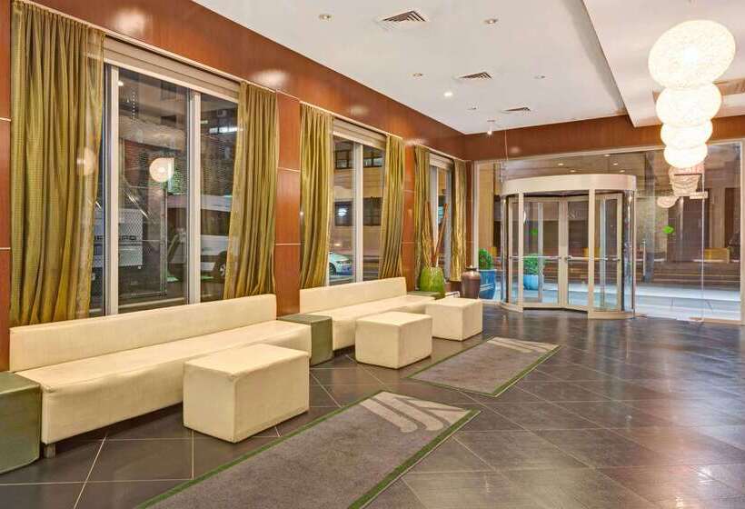 酒店 Wyndham Garden Long Island City