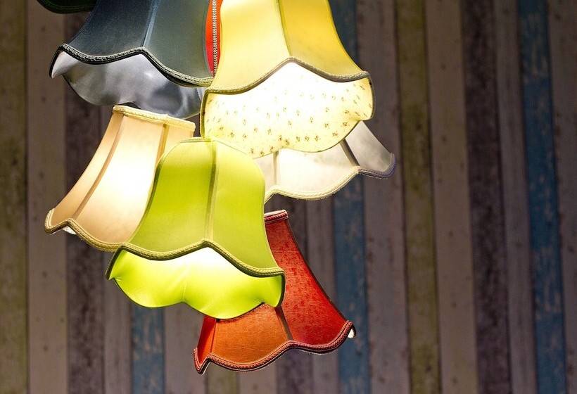 Royal Court Legerova