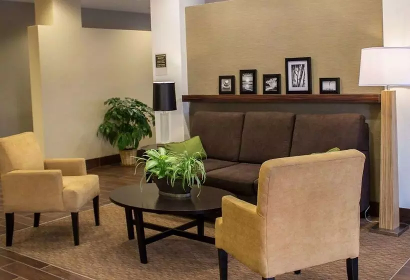 Sleep Inn & Suites Moundsville Wheeling