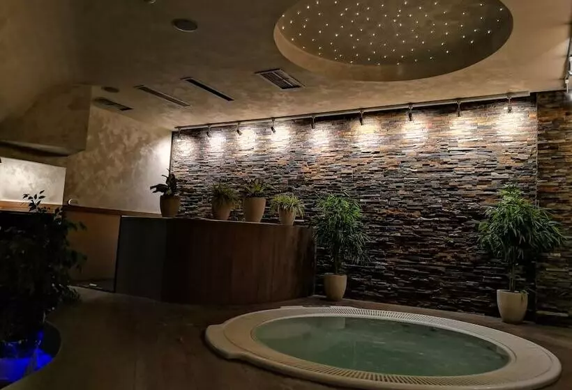 Garni Hotel Aleksandar