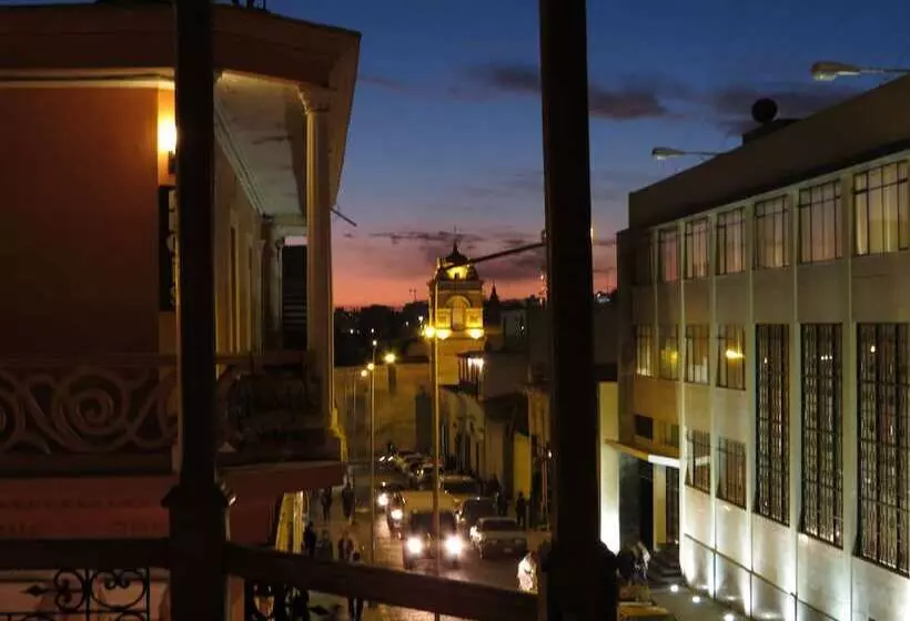 簡易ホテル Le Foyer Arequipa