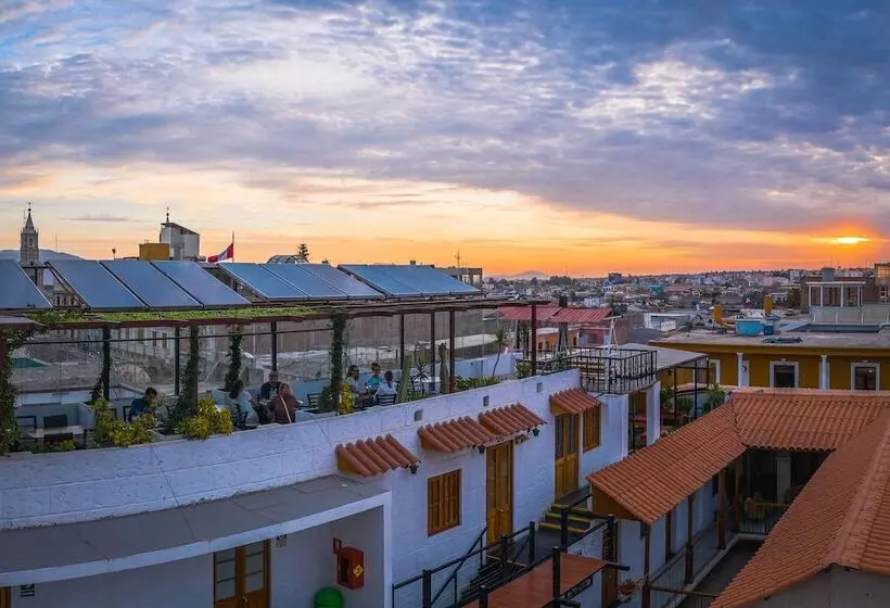 簡易ホテル Le Foyer Arequipa
