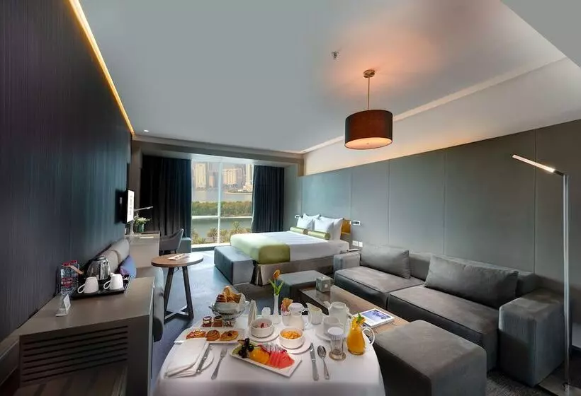 ホテル 72 Sharjah Waterfront