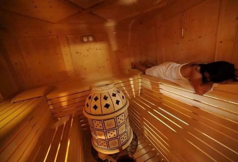 Alpine Touring Hotel Petfriendly