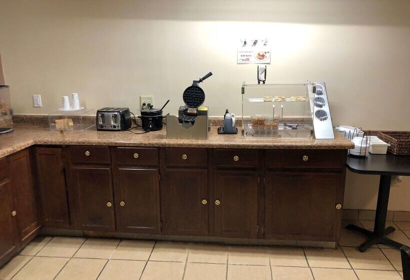 Szálloda Americas Best Value Inn Beatrice