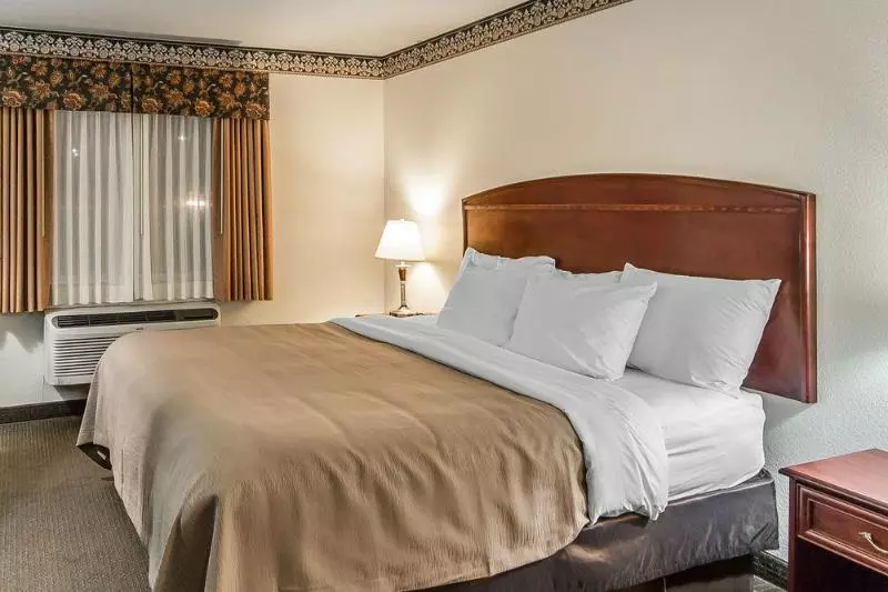 هتل Best Western Nsu Inn