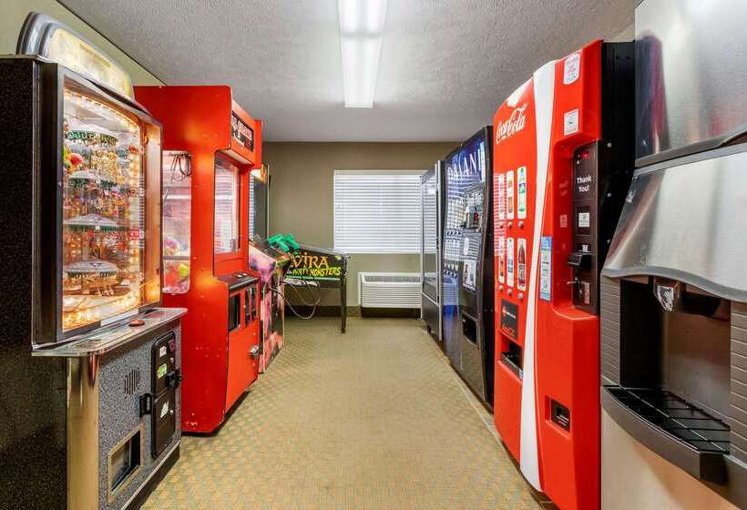 فندق Comfort Inn Traverse City