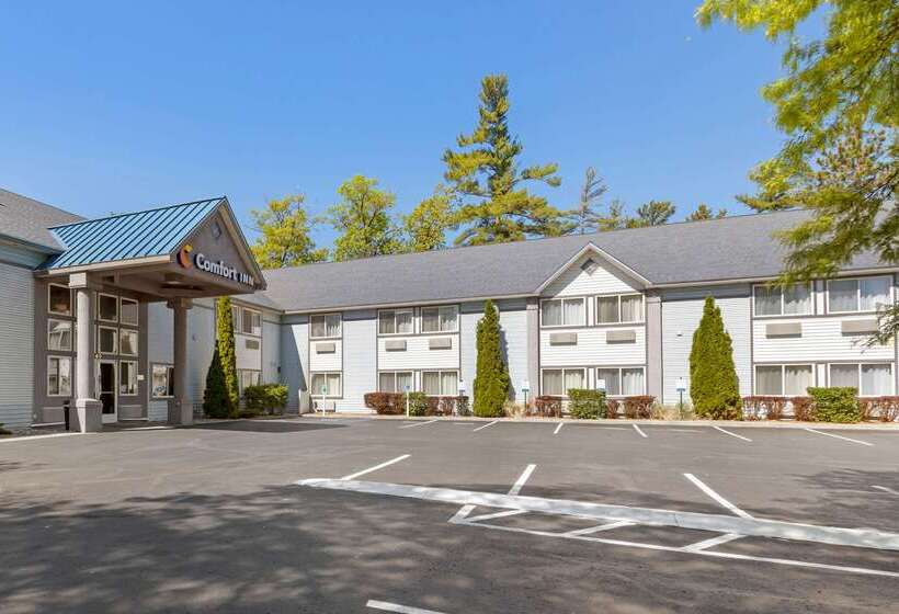فندق Comfort Inn Traverse City