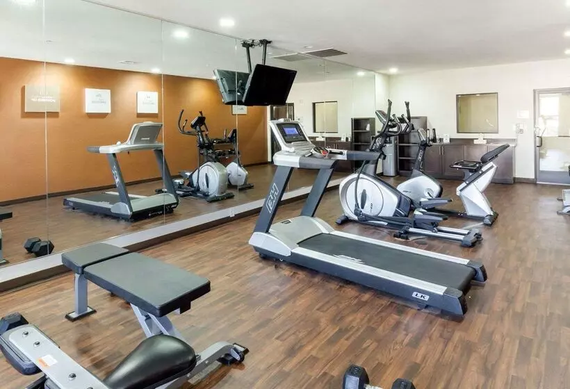 Отель Comfort Suites Cotulla Near I35