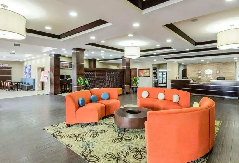 Отель Comfort Suites Cotulla Near I35