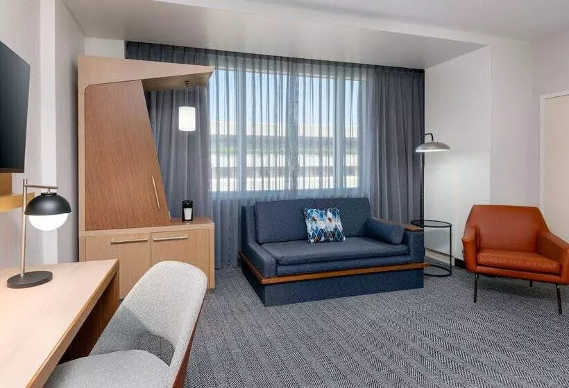 فندق Courtyard By Marriott Buffalo Downtown/canalside