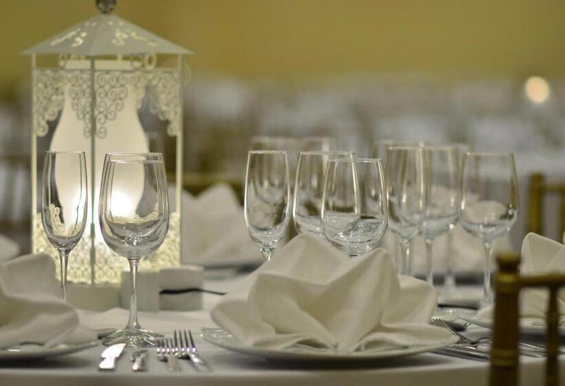 فندق Courtyard Toluca Tollocan