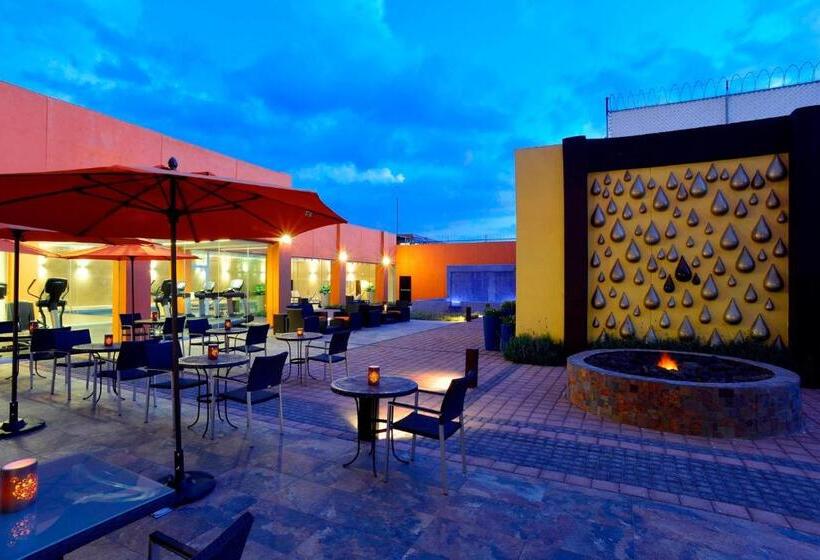 فندق Courtyard Toluca Tollocan