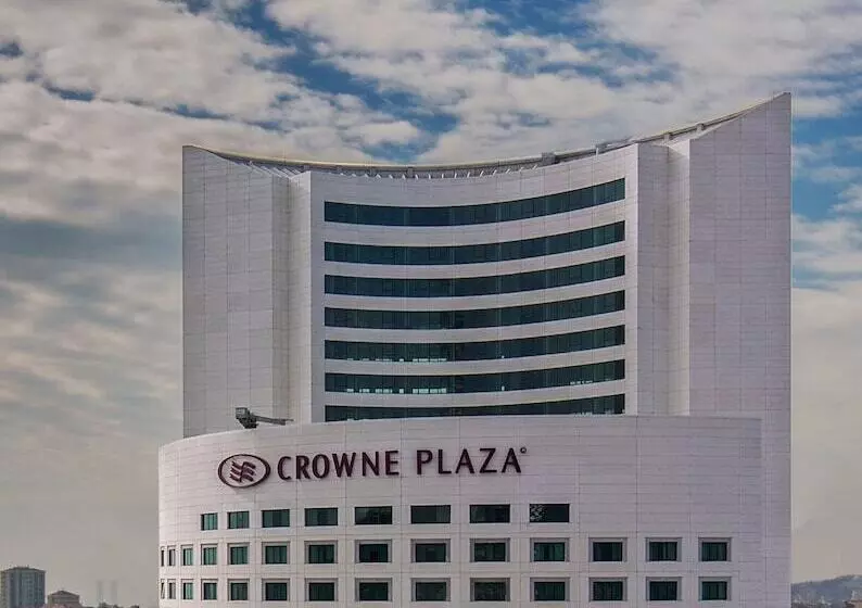 ホテル Crowne Plaza Istanbul Oryapark, An Ihg