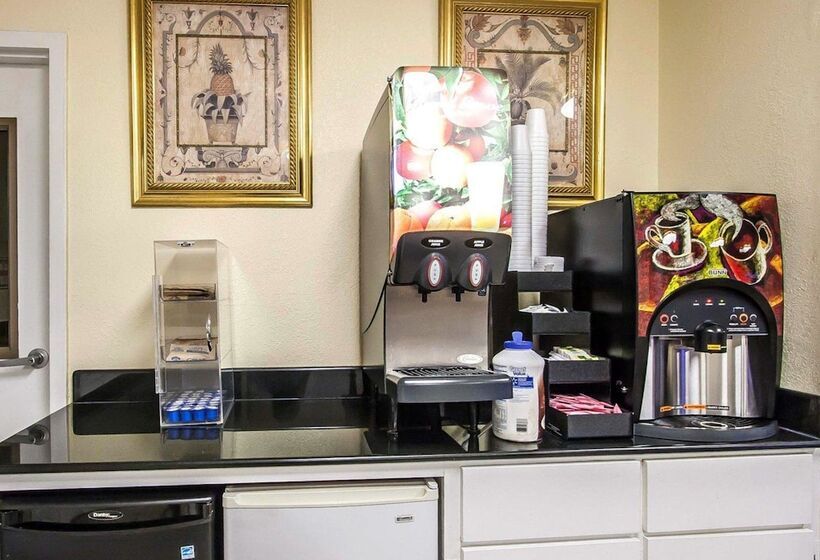 Motel 6 Prattville, Al