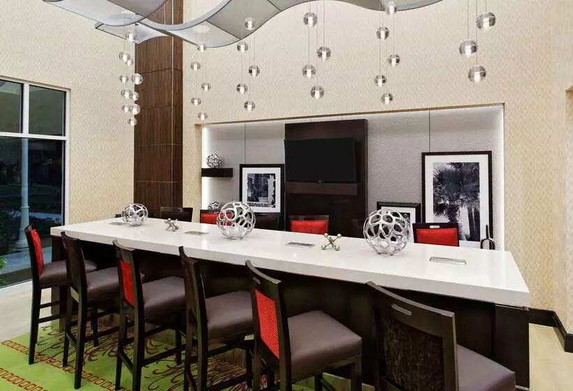 Отель Hampton Inn & Suites Orlandonorth/altamonte Springs