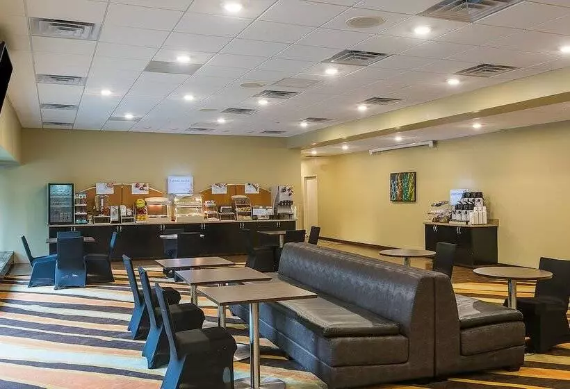 Отель Holiday Inn Express Princeton Southeast, An Ihg