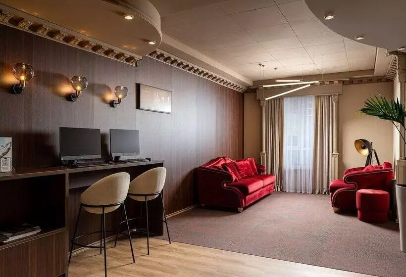 هتل Mercure Chisinau Center Jazz