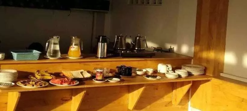 هتل Mandalay Hill View Inn