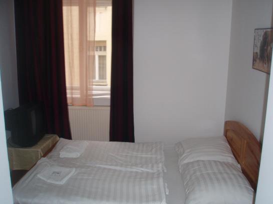 ホテル Old Monarchia