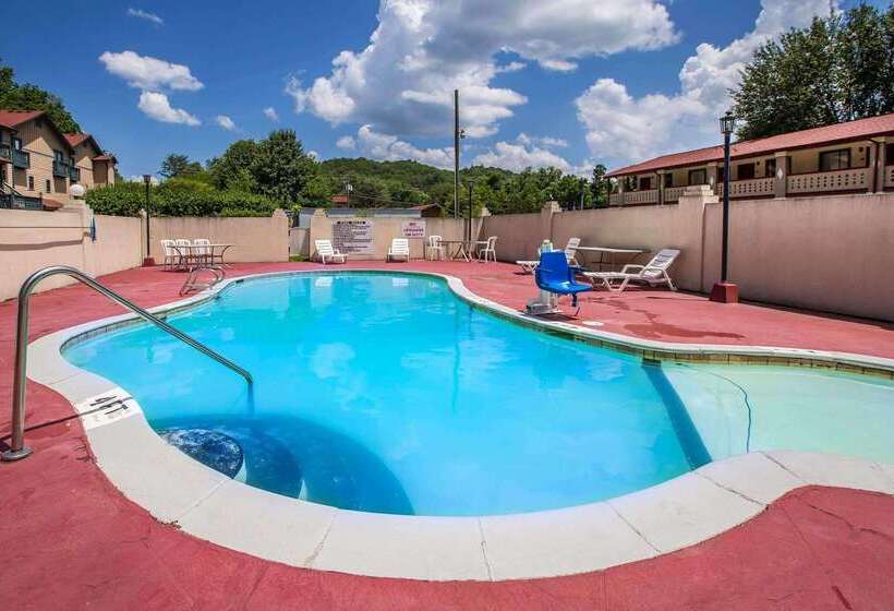 호텔 Quality Inn Downtown Helen