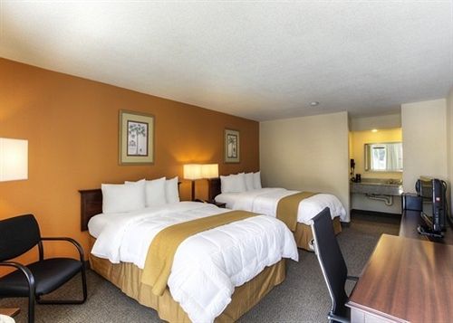 فندق Quality Inn