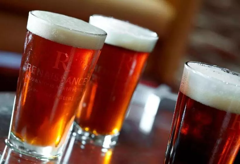 ホテル Renaissance Indianapolis North