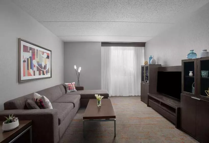 ホテル Renaissance Indianapolis North