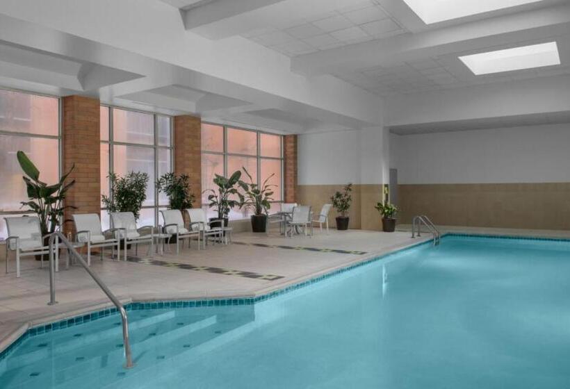 Отель Renaissance Indianapolis North