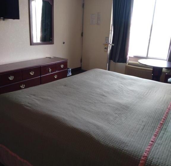 Отель Rodeway Inn