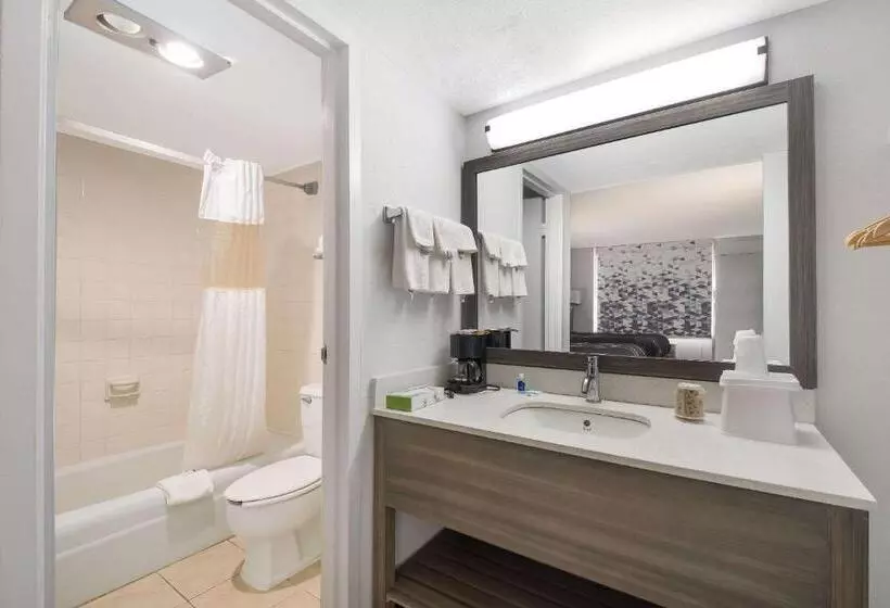 Szálloda Rodeway Inn