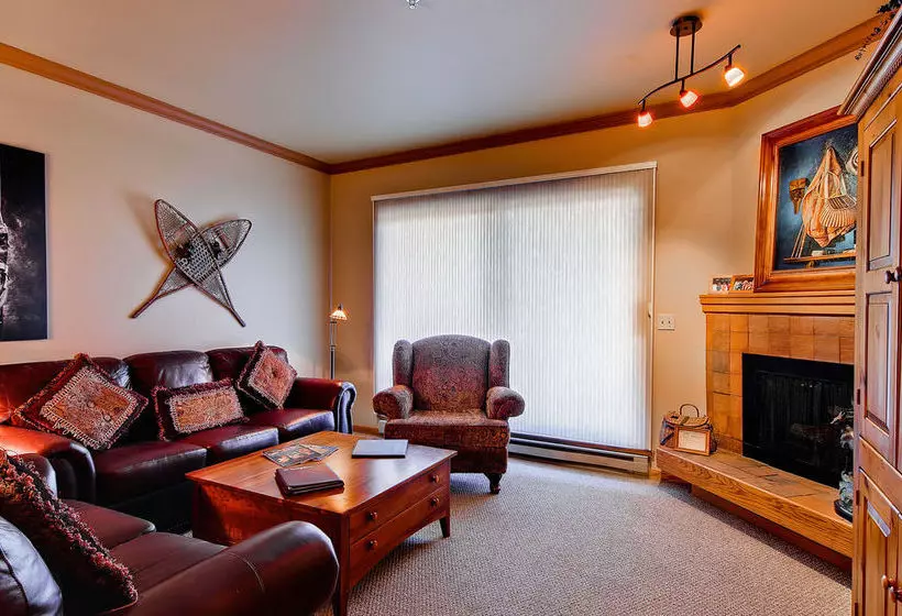 هتل Snow Flower Condos By Steamboat Resorts