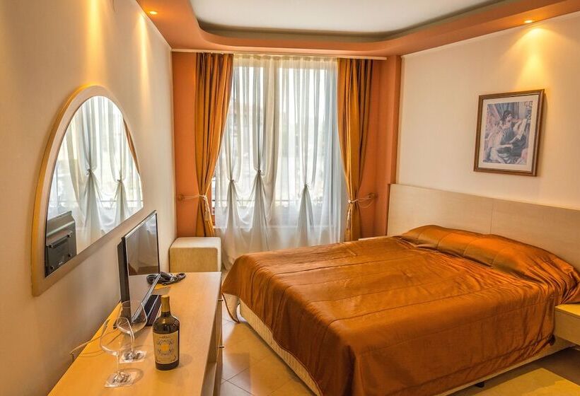 Family Hotel Gold Pearl