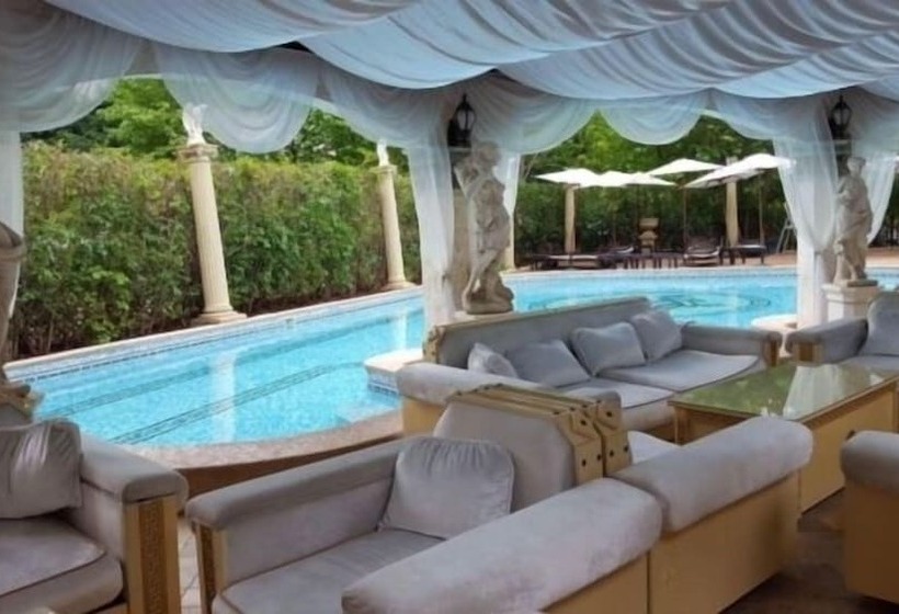 Family Hotel Gold Pearl