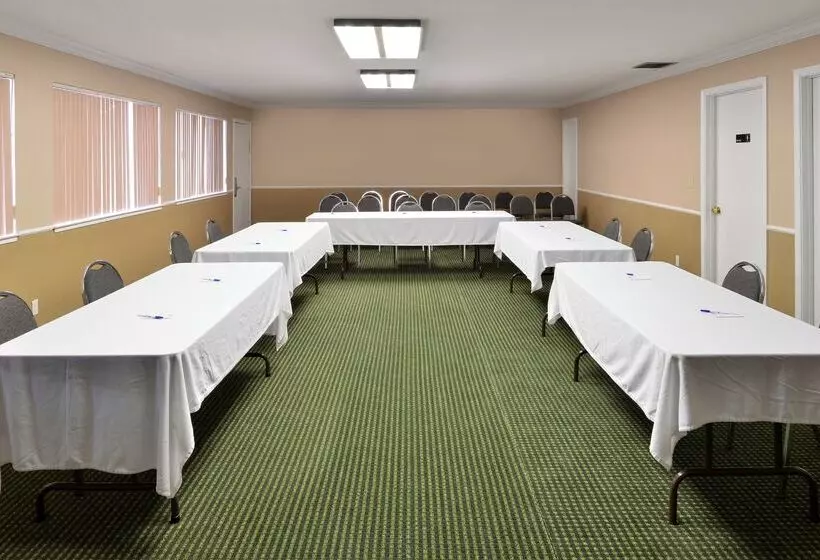 ホテル Americas Best Value Inn Vacaville